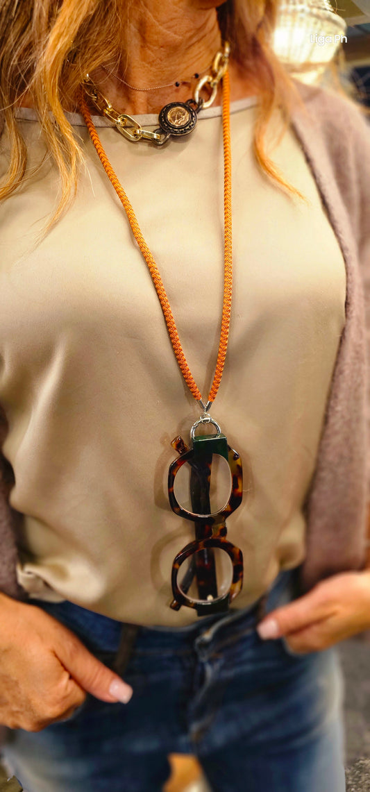 Tuk Laccio portaocchiali con anello dorato